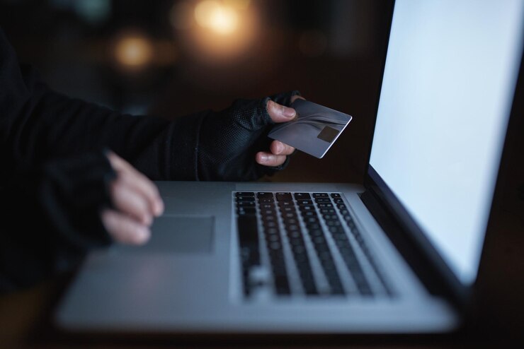 How to Protect Yourself from Credit Card Fraud