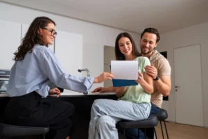 Changing Insurance Mid-Policy: Costs, Benefits, and Risks